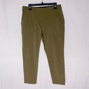 Eddie Bauer Khaki Straight Leg Activewear Pants Hiking Gorpcore 10